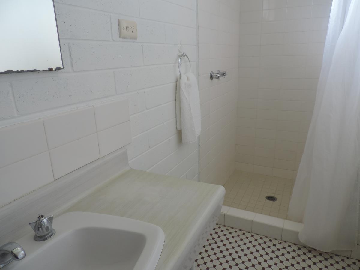 Simpson Hotel Motel Dış mekan fotoğraf
